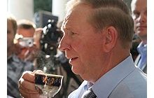 Кучму с днем рождения поздравит Элтон Джон