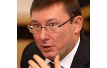 Луценко на власному досвіді знає, що яйця - це не страшно