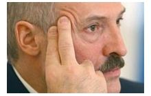 Лукашенко: Россия пытается продать Белоруси оружие