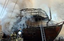 Одеський ресторан-корабель «Ассоль» згорів через сусідів