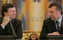 Янукович по телефону говорил с Баррозу о евроинтеграции