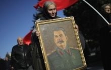 Bild: Путін відродив культ Сталіна в Росії