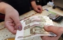 Росіяни перейшли на тотальну економію: в ходу дешеві товари і промоакції