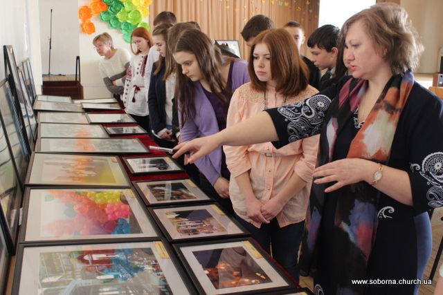 В Гостомеле открылась фотовыставка 'Наш Афон' В Гостомеле открылась фотовыставка 'Наш Афон'
