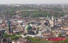 У Львові на маршрути виїхали 400 автобусів