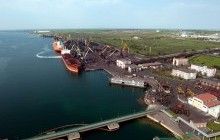 Китайська компанія почала днопоглиблення в порту "Южний"