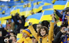 ФІФА знову оштрафувала ФФУ за поведінку фанатів