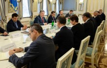 Порошенко зустрівся з послами країн Великої сімки та ЄС