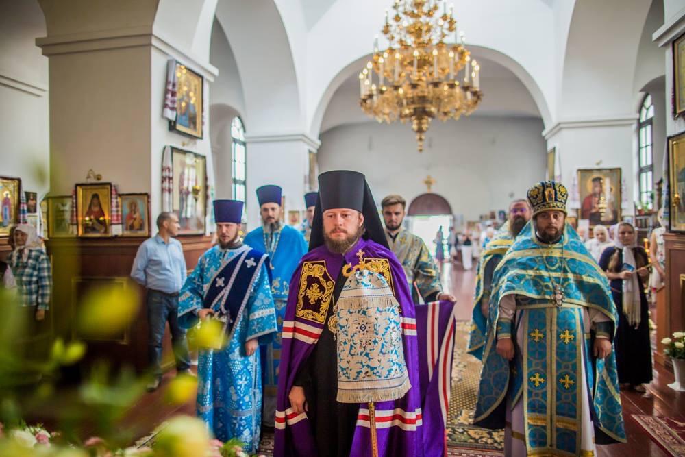 Богослужіння відбулося з нагоди престольного свята / mitropolia.kiev.ua Богослужіння відбулося з нагоди престольного свята / mitropolia.kiev.ua