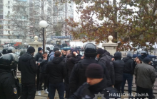 В суді Одеси сталась масова бійка, півсотні затриманих (фото, відео)