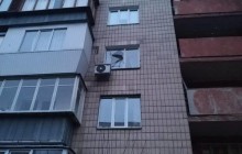 Во Львове ребенок выпал из окна: в трагедии подозревают мать
