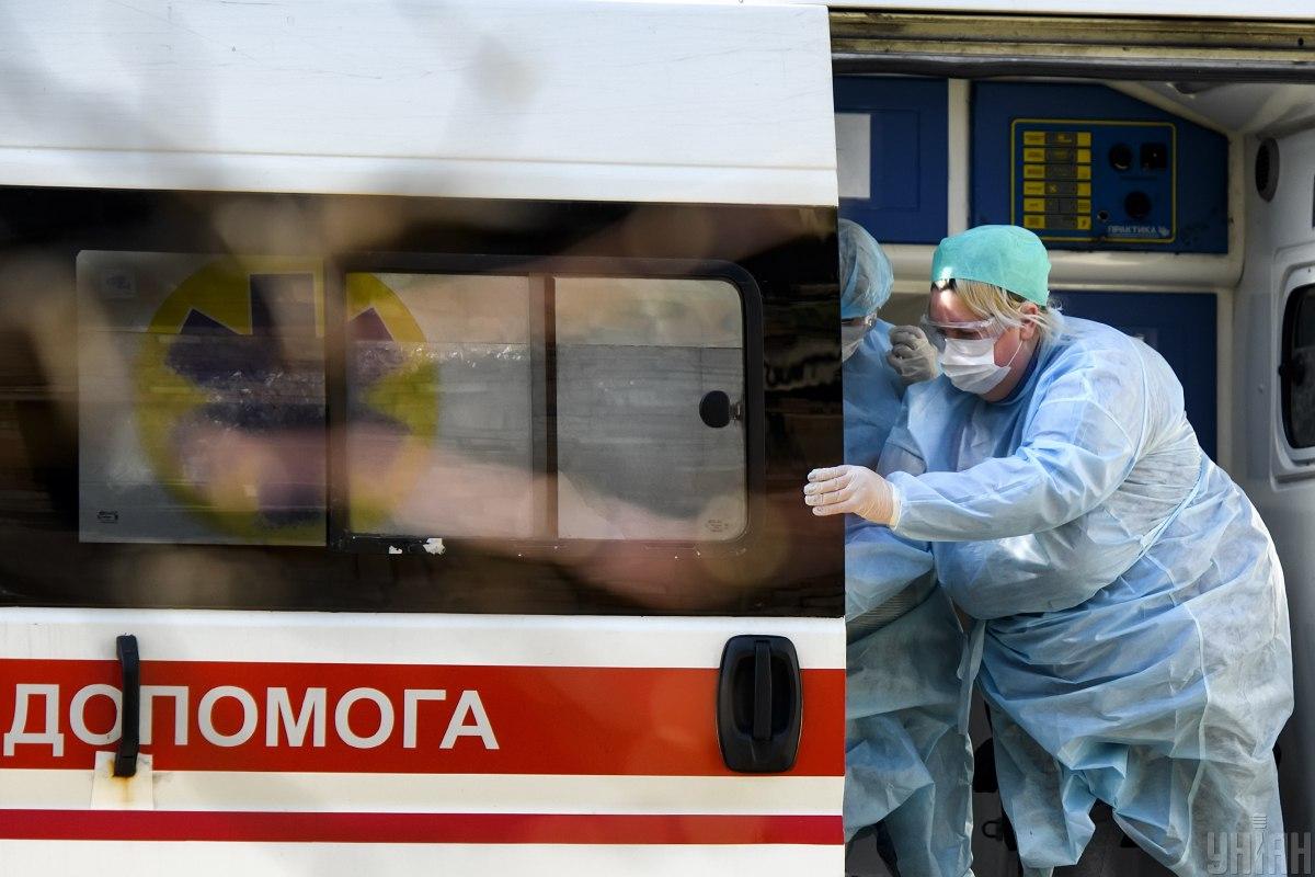 В Україні госпіталізували рекордну кількість хворих з коронавірусом / УНІАН В Україні госпіталізували рекордну кількість хворих з коронавірусом / УНІАН