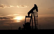 Експорт російської нафти відновлюється: Bloomberg пояснило причини
