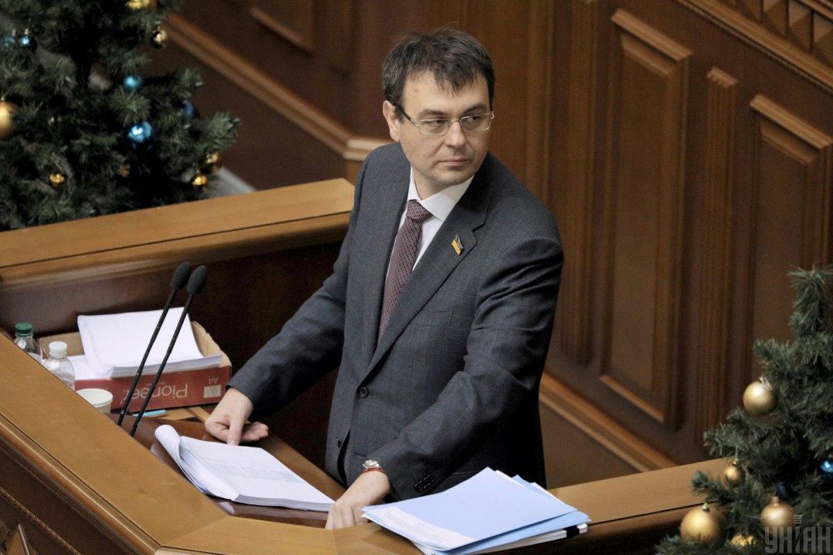 Гетманцев особисто не купляє облігації, а віддає перевагу депозитам і готівці / фото УНІАН Гетманцев особисто не купляє облігації, а віддає перевагу депозитам і готівці / фото УНІАН