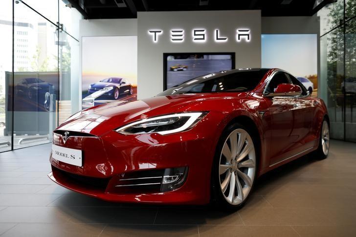 Tesla Model 3 / REUTERS Tesla Model 3 / REUTERS