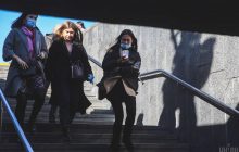За добу на коронавірус захворіли майже 12 тисяч українців, 557 пацієнтів померли (відео)