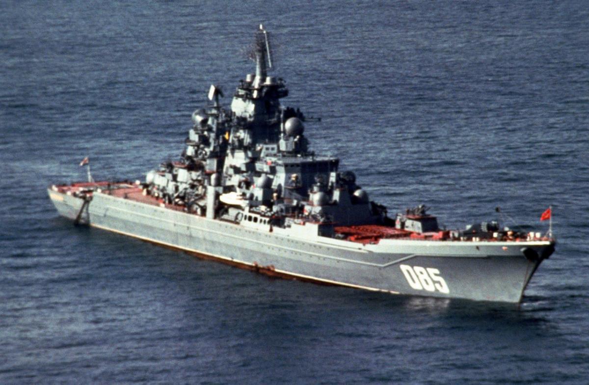 Росіяни вкотре перенесли терміни здачі крейсера РФ "Адмірал Нахімов" / фото - Вікіпедія Росіяни вкотре перенесли терміни здачі крейсера РФ "Адмірал Нахімов" / фото - Вікіпедія