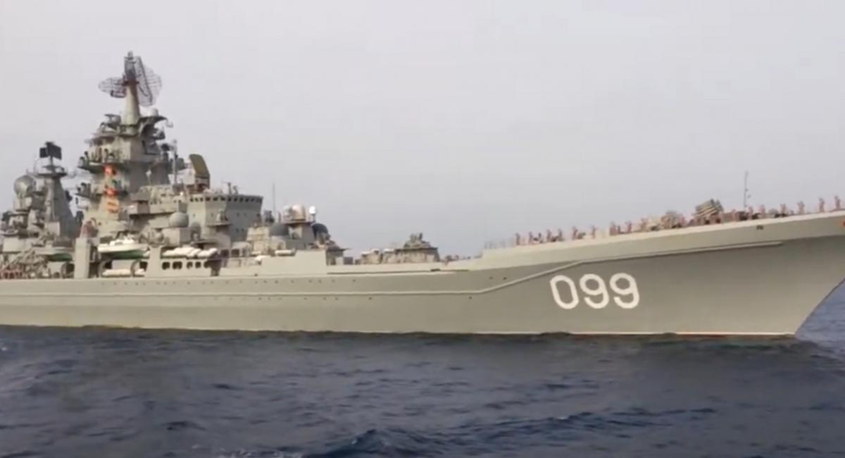 Эти огромные военные корабли могли бы усилить океанский флот России / скриншот Эти огромные военные корабли могли бы усилить океанский флот России / скриншот
