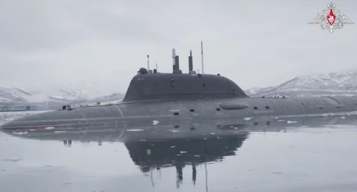 Субмарину "Красноярськ" побудували на заводі "Севмаш" / скріншот МО РФ Субмарину "Красноярськ" побудували на заводі "Севмаш" / скріншот МО РФ