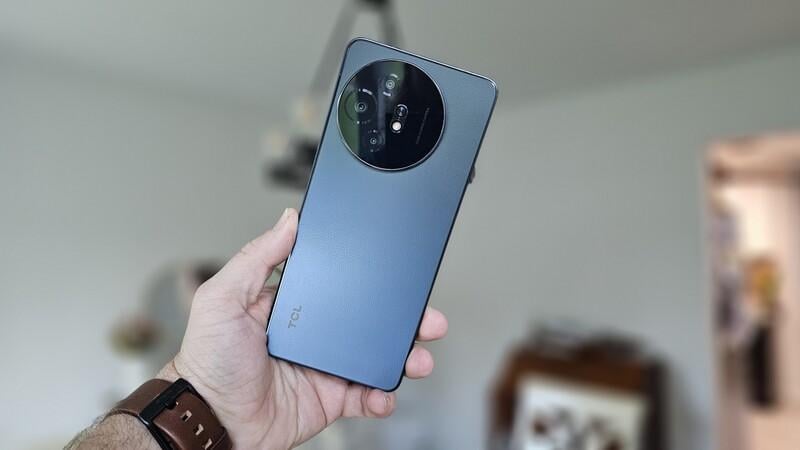 TCL 50 XL 5G TCL 50 XL 5G